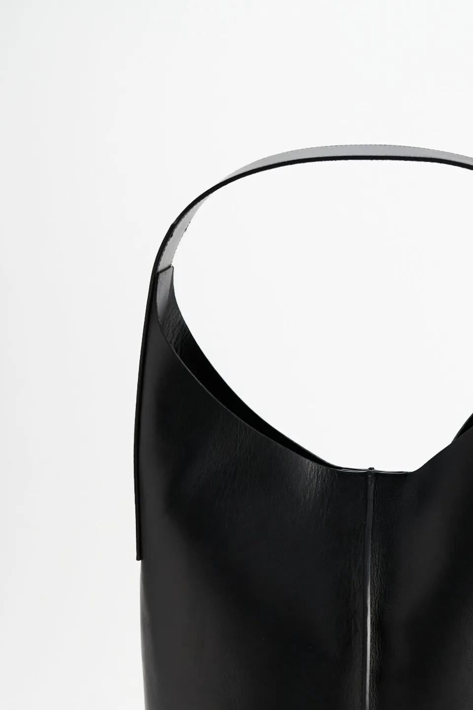 cph-bag-1-medium-vitello-erajnzOx-3.webp Best COPENHAGEN STUDIOS Cph Bag 1 Medium Vitello Zwart