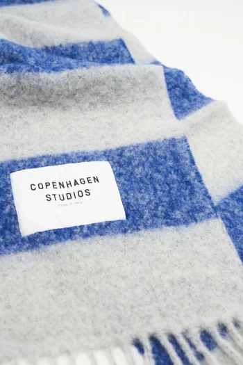 Discount COPENHAGEN STUDIOS Cph Shawl 3 Wool Mix Koningsblauw