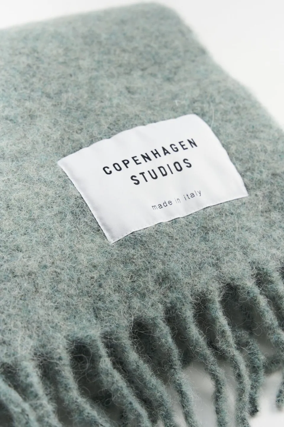 cph-shawl-5-wool-mix-RWVErdiP-1.webp Outlet COPENHAGEN STUDIOS Cph Shawl 5 Wool Mix Ijs
