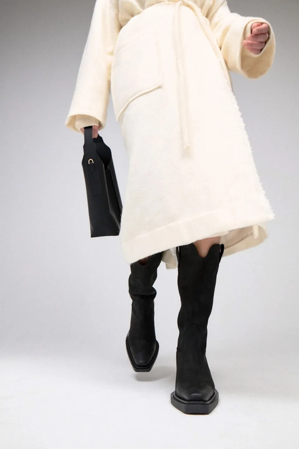 cph283-waxed-nabuc-JOQmzCwC-2.webp Best COPENHAGEN STUDIOS Cph283 Waxed Nabuc Zwart