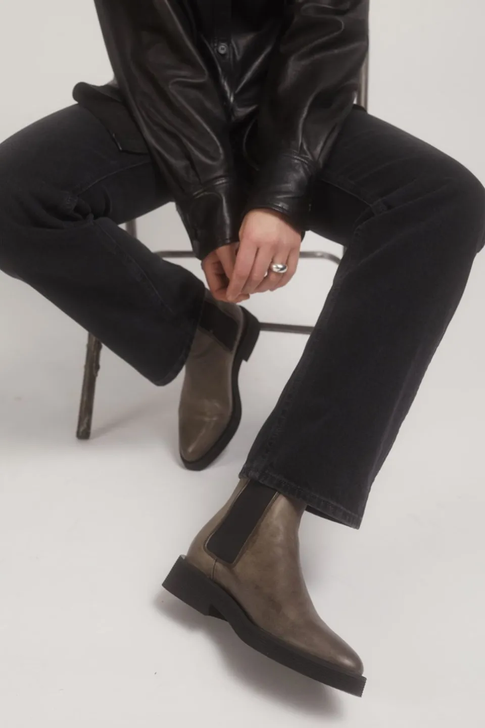 cph662-used-vitello-oFVGGWgu-1.webp Clearance COPENHAGEN STUDIOS Cph662 Used Vitello Grijs